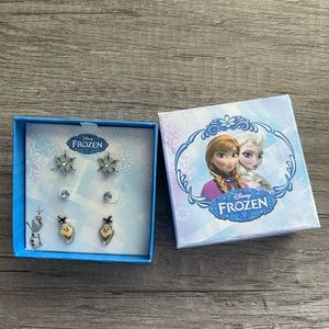 Disney’s Frozen Stud earrings 3 pair. New & in the box